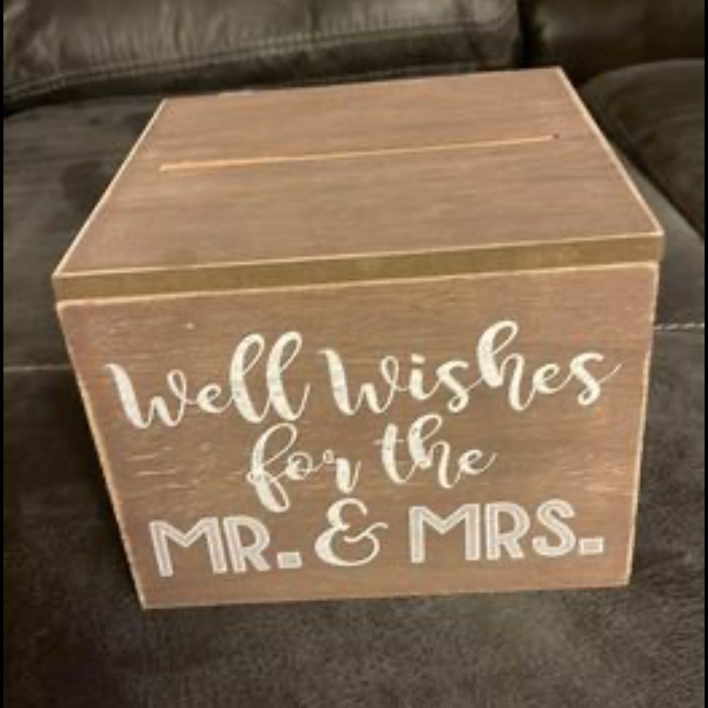 Wedding decor wooden